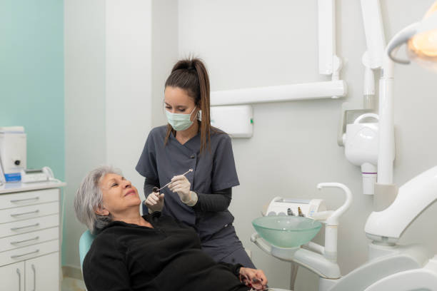 Best Weekend Emergency Dentist in Newstle, CA